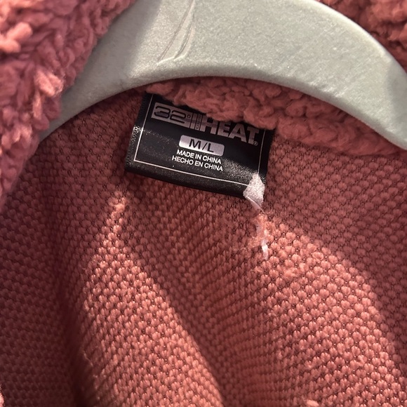 Lot of 32 Degrees Sherpa Jackets in Mauve & White M/L & XL/XXL - Picture 3 of 10